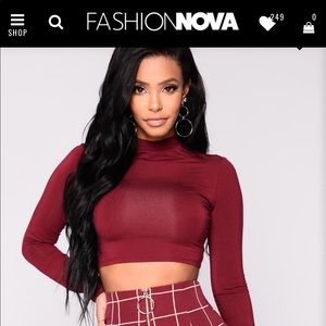 Fashionnova Long Sleeve Crop Top